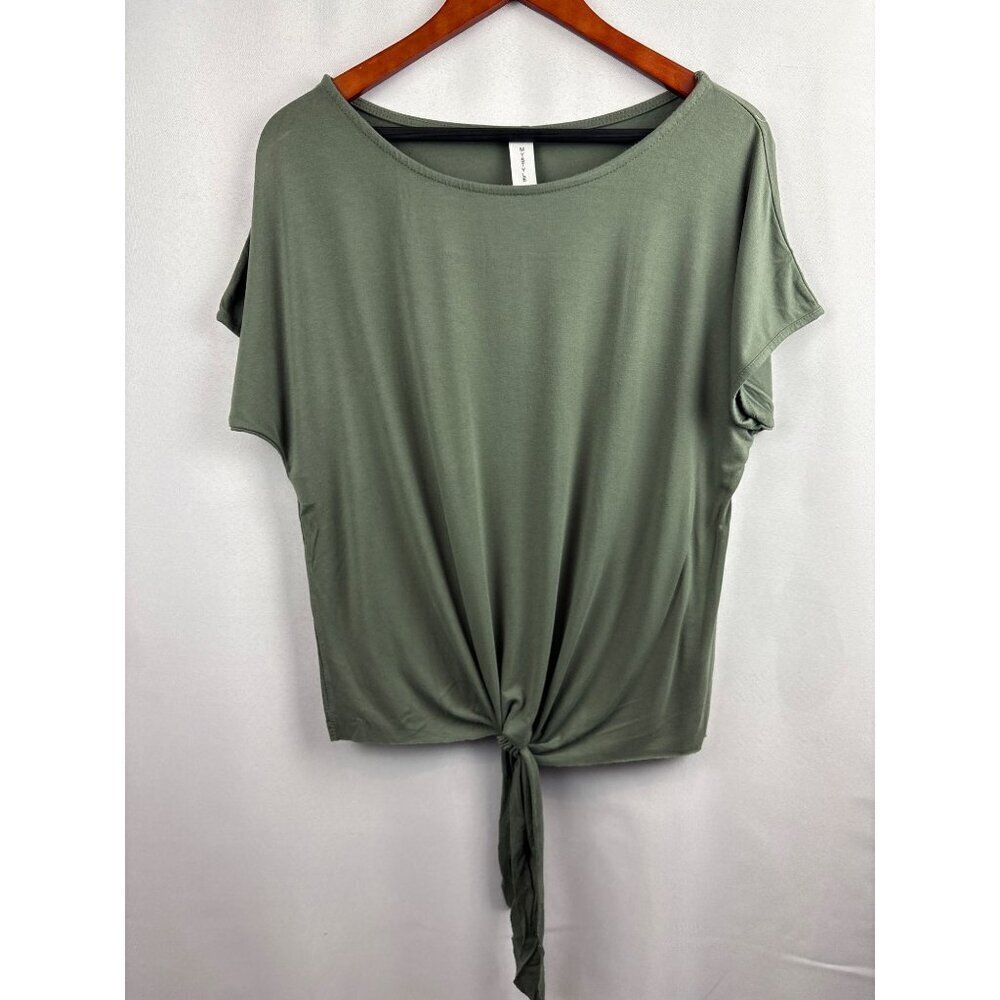 Women’s Mystyle Size 2 Army Green Short Sleeve Shirt with Tieknot
